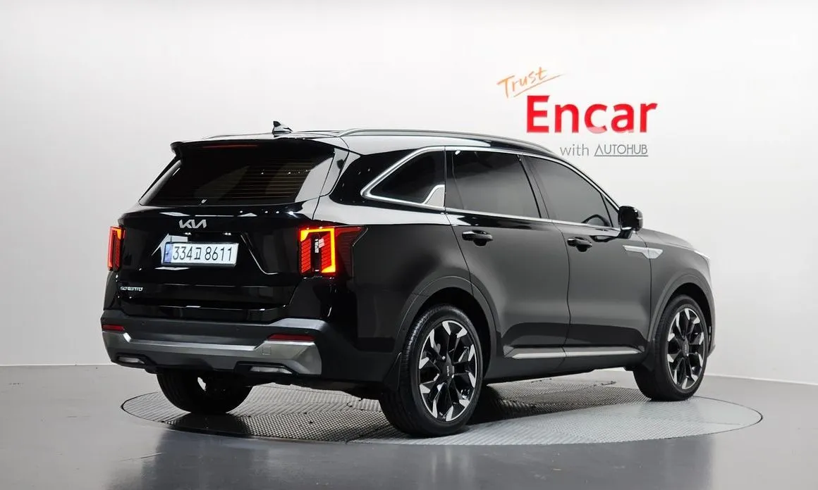 Kia Sorento — фото 4