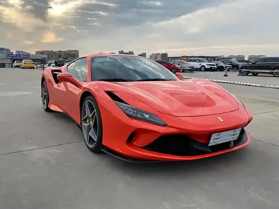 Ferrari F8 — фото 5