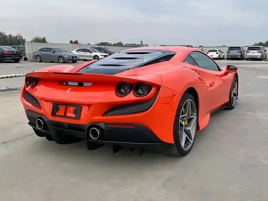 Ferrari F8 — фото 2