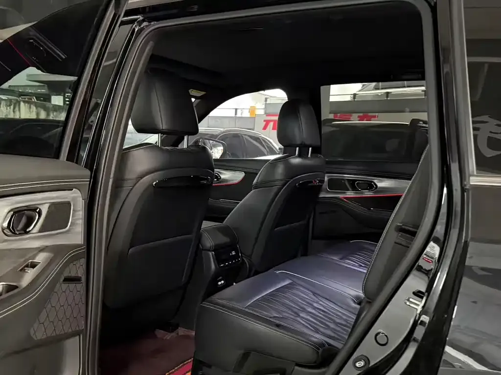 GAC Motor Trumpchi GS8 — фото 4