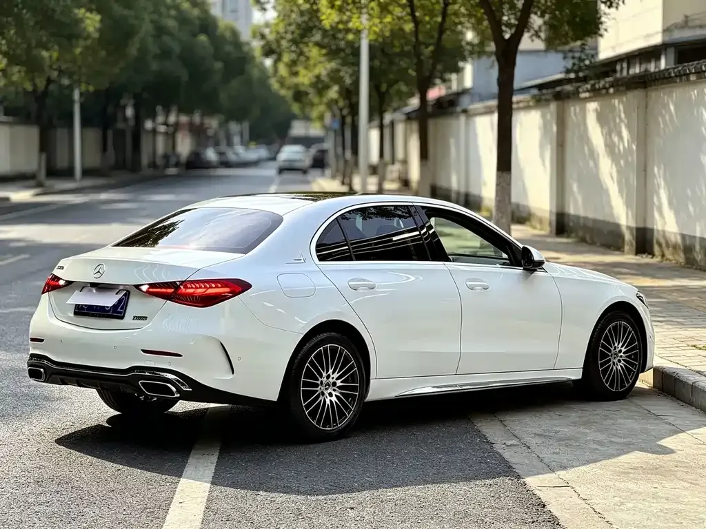 Mercedes-Benz C-Class — фото 2