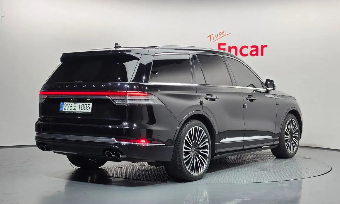 Lincoln Aviator — фото 10