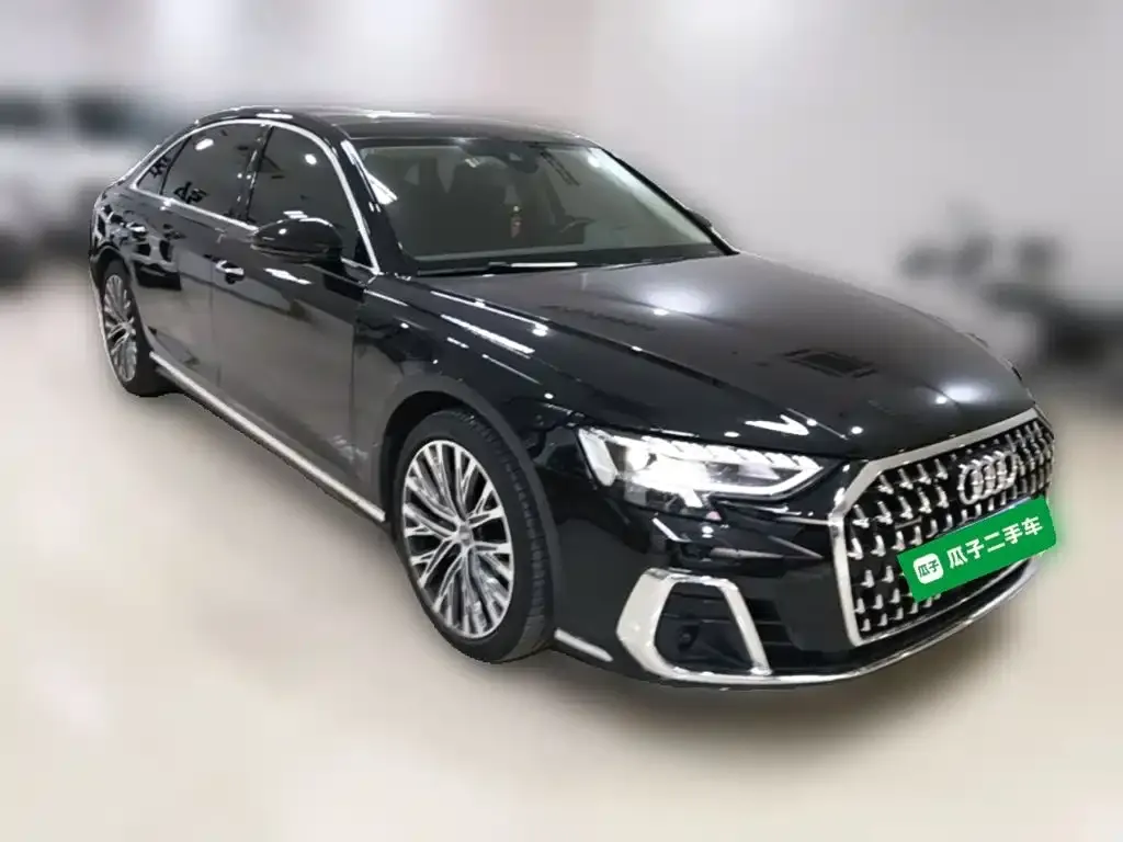 Audi A8 — фото 2