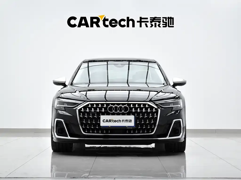 Audi A8 — фото 8