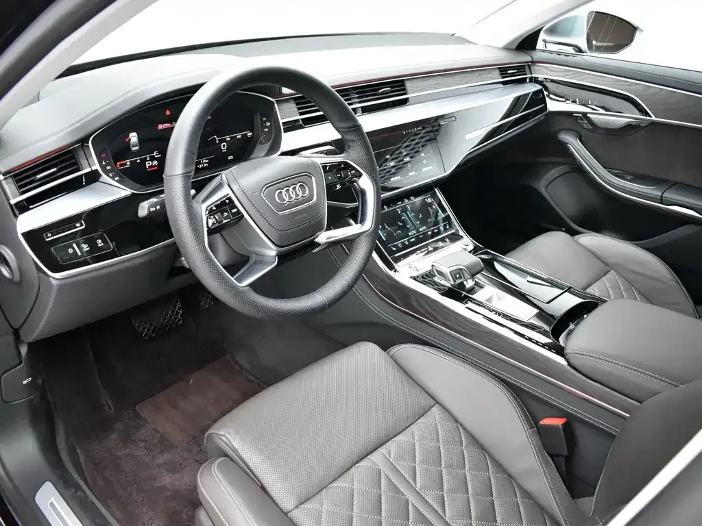 Audi A8 — фото 3