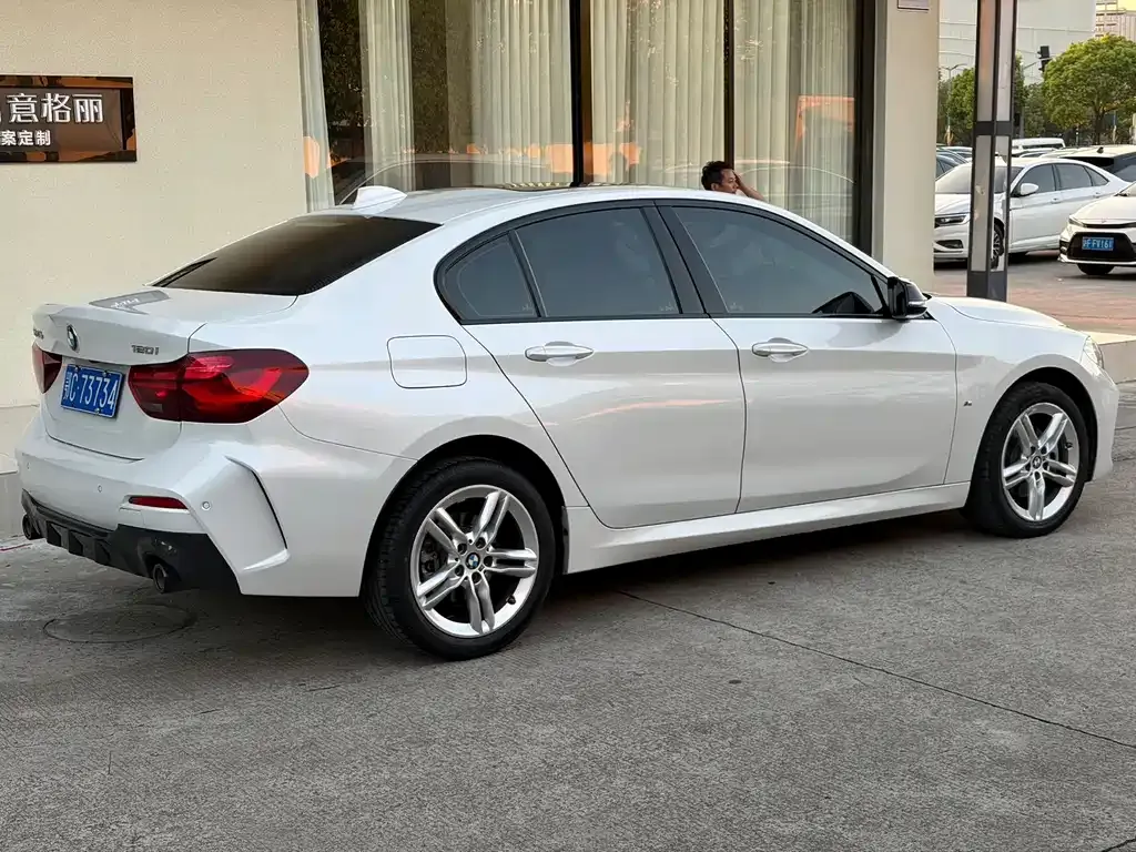 BMW 1 Series — фото 3