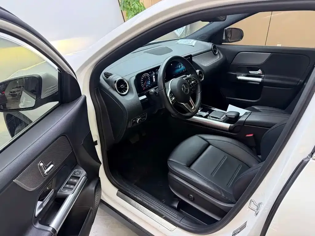 Mercedes-Benz GLA — фото 5