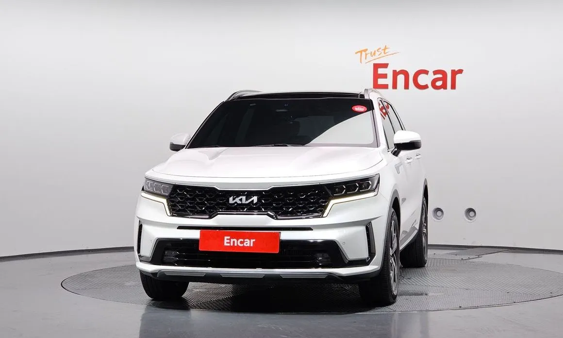 Kia Sorento — фото 9