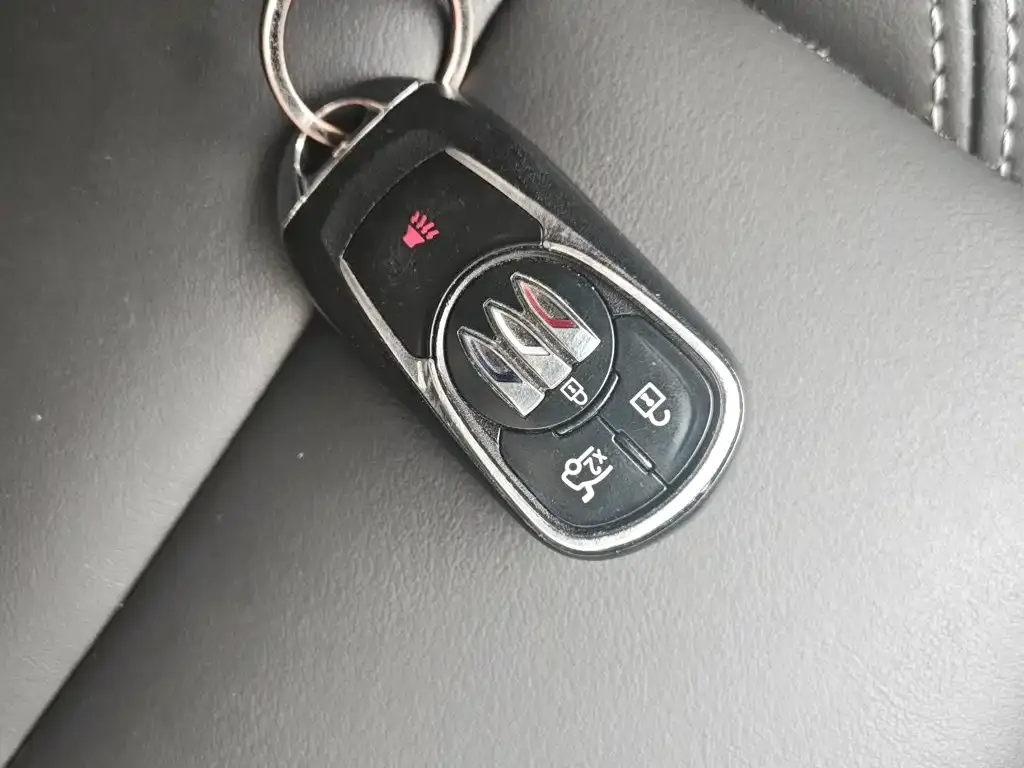 Buick Regal — фото 7