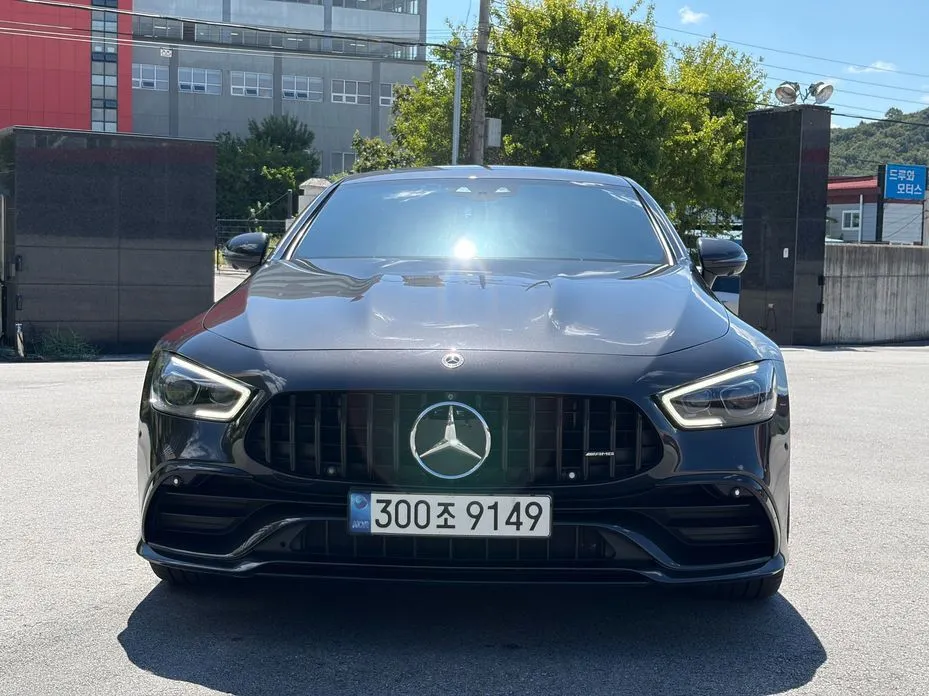 Mercedes-Benz AMG GT — фото 6