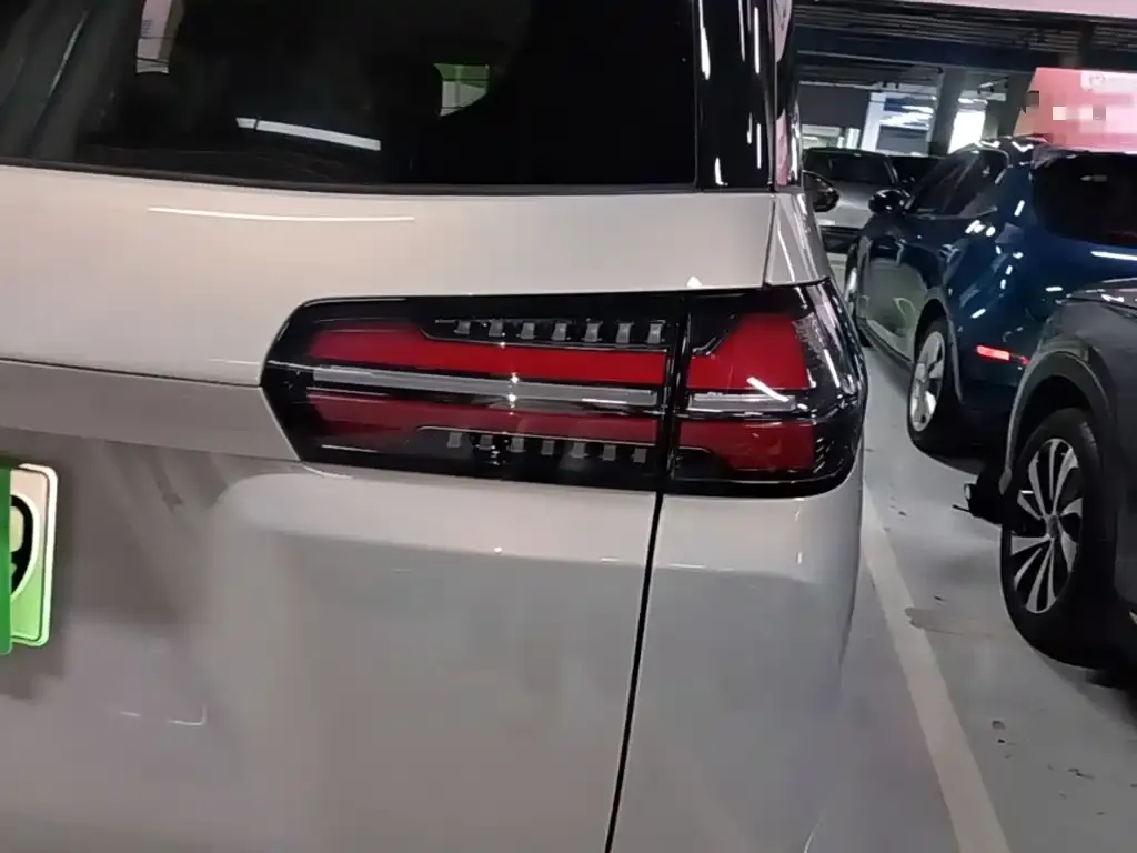 Wuling Xingguang 730 New Energy — фото 6