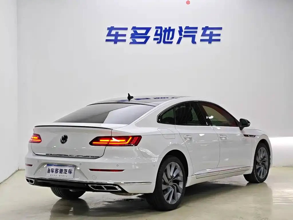 Volkswagen CC — фото 3