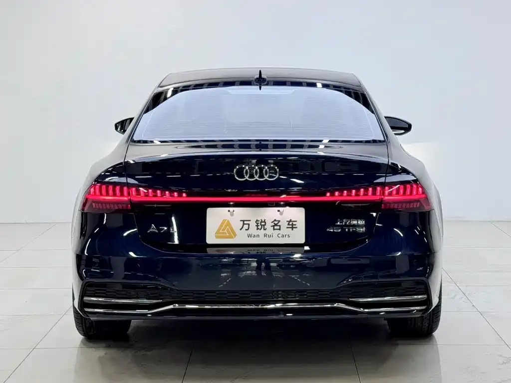 Audi A7L — фото 4