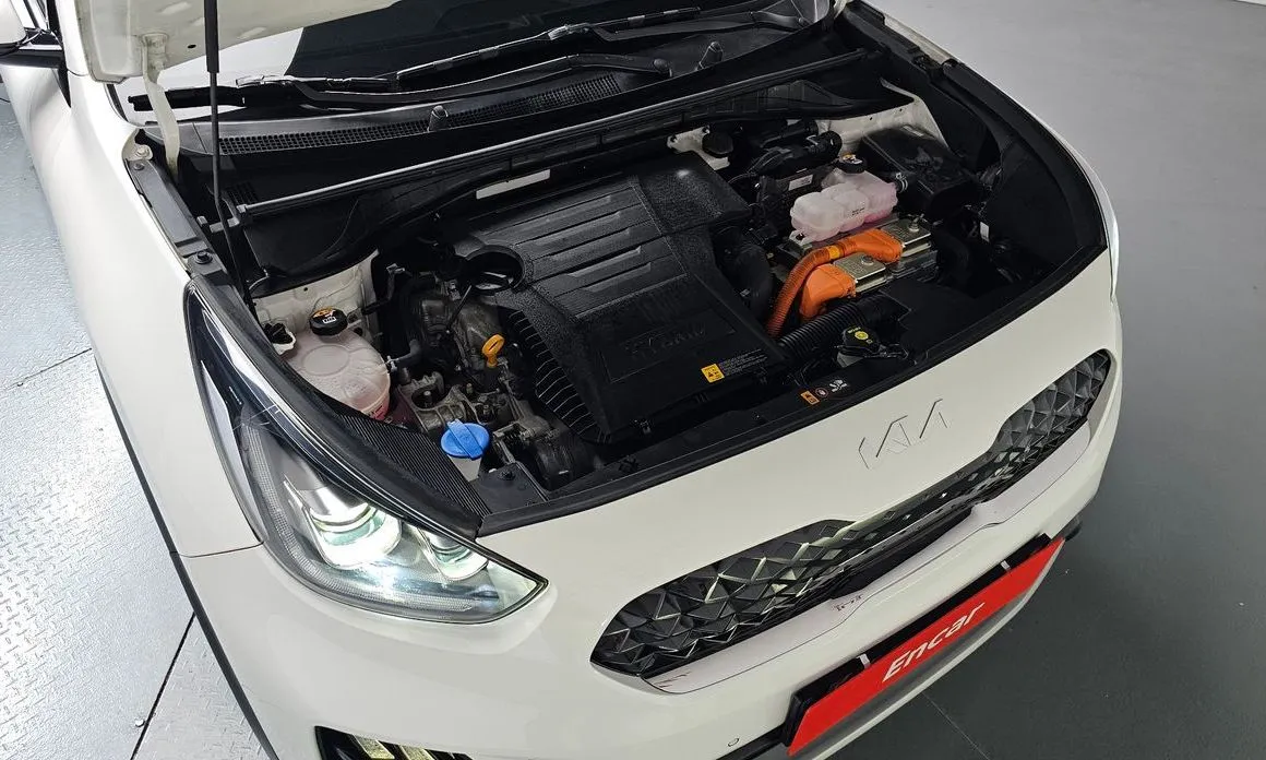 Kia Niro — фото 10