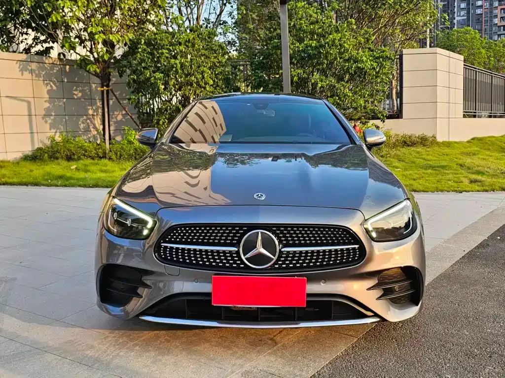 Mercedes-Benz E-Class (Import) — фото 5