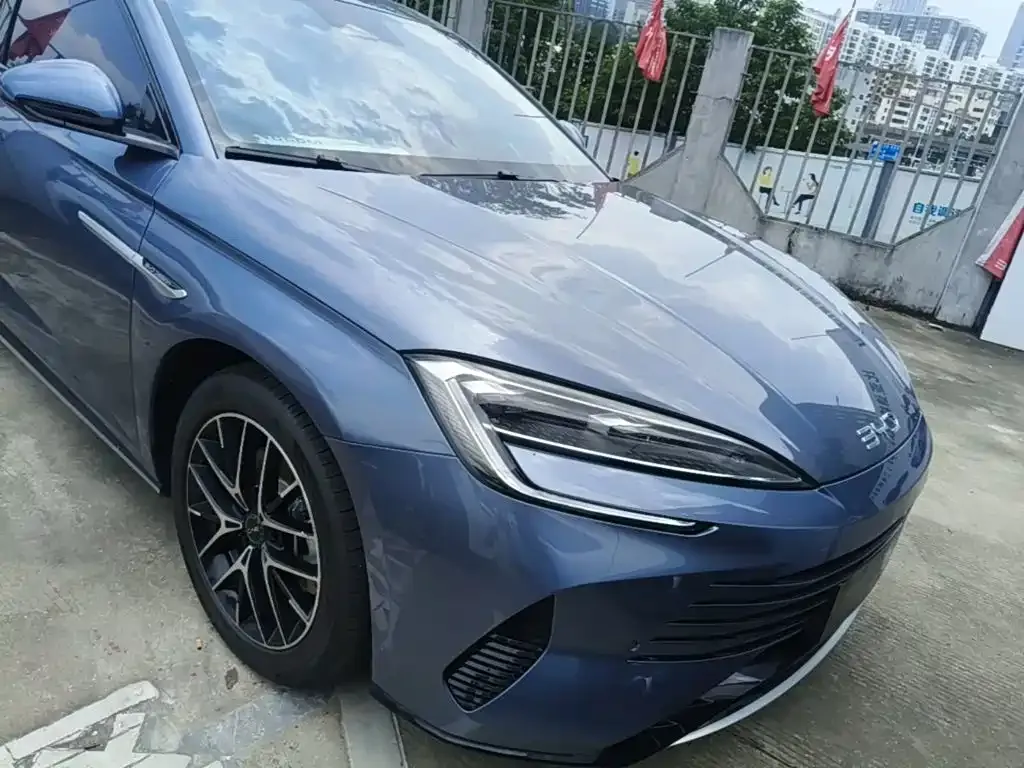 BYD Seal 07 DM-i — фото 7