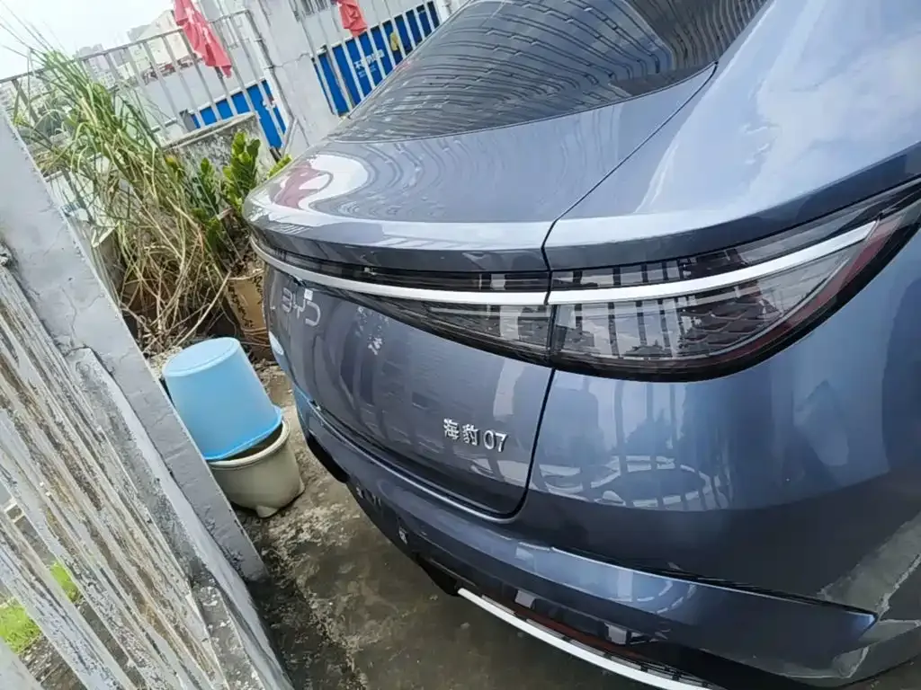 BYD Seal 07 DM-i — фото 4