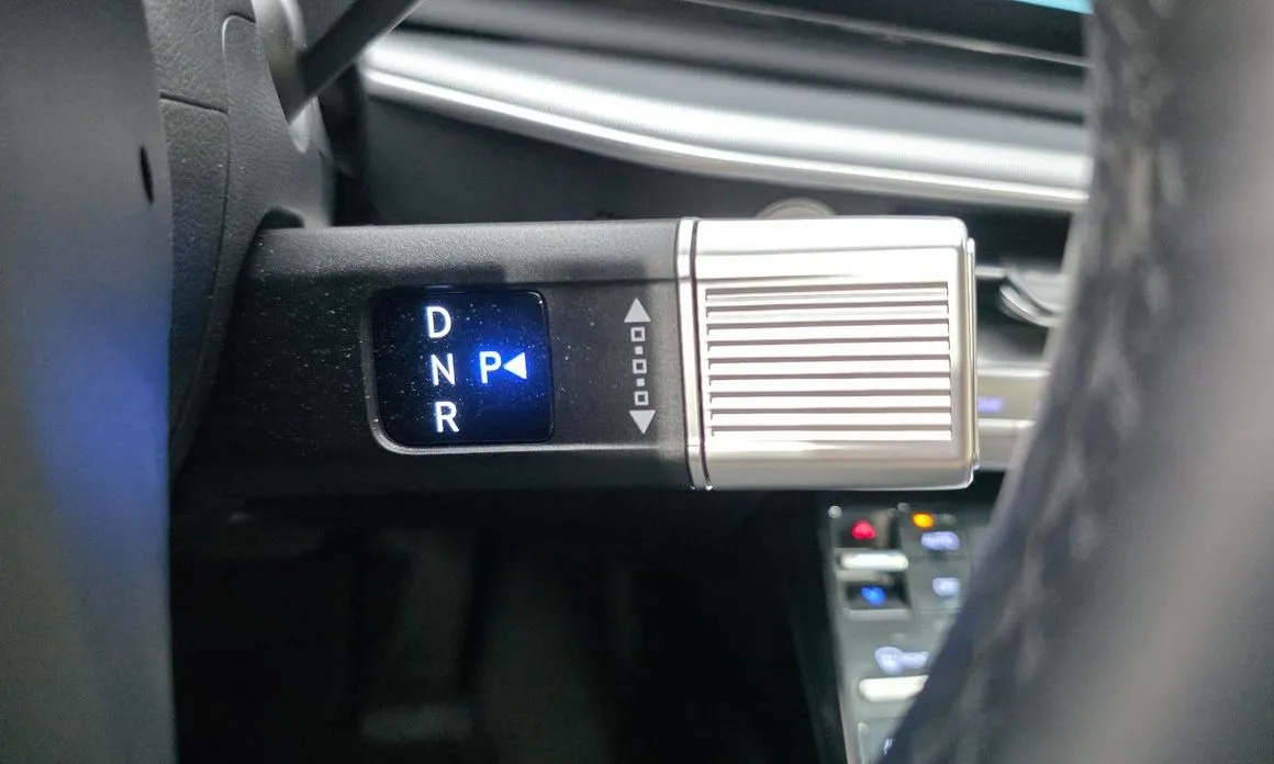 Hyundai Grandeur — фото 10