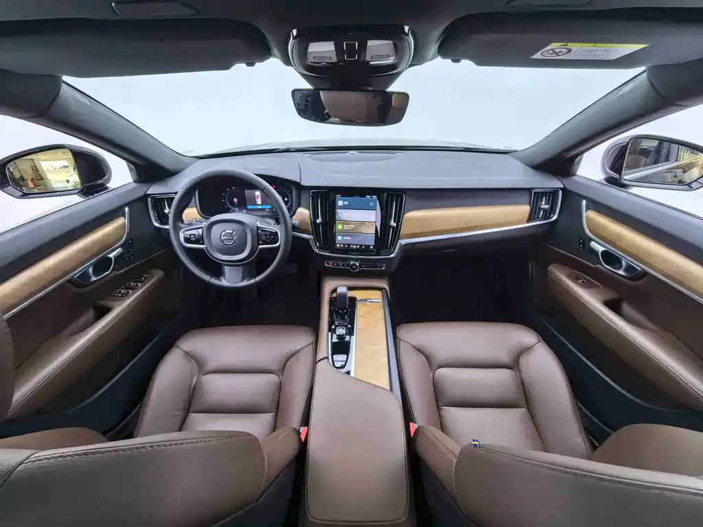 Volvo S90 — фото 10