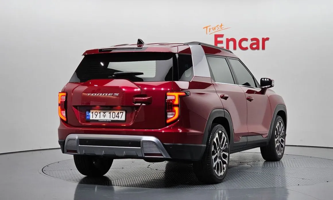 KG Mobility (Ssangyong) Torres — фото 4