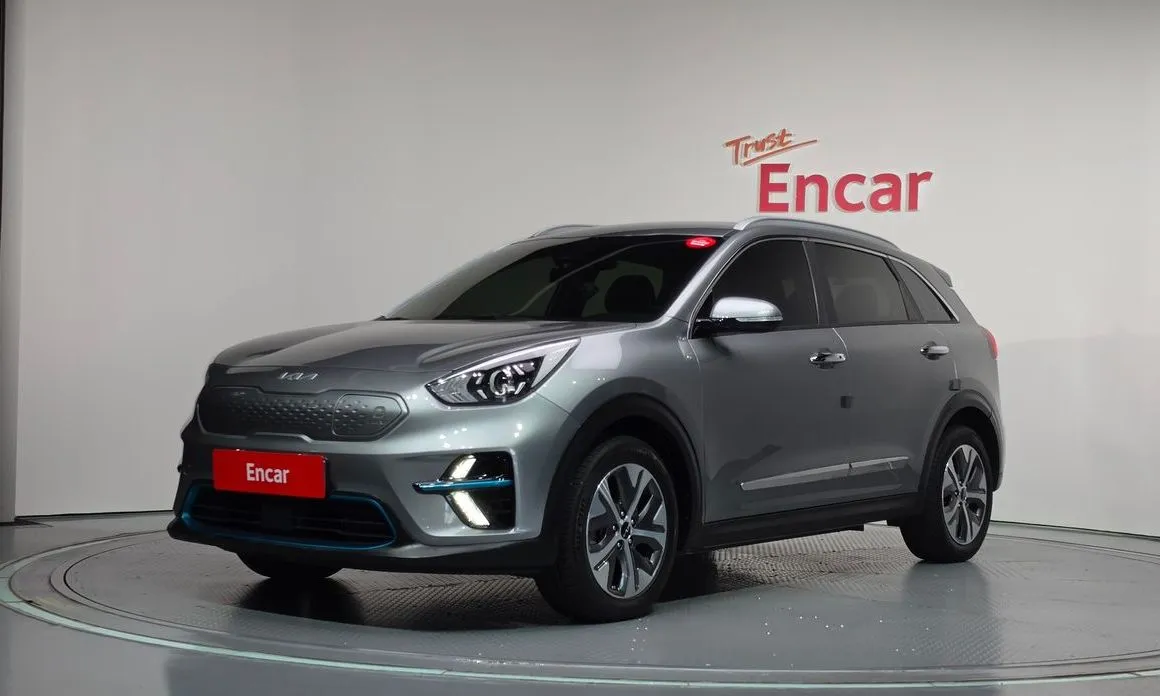 Kia Niro — фото 1