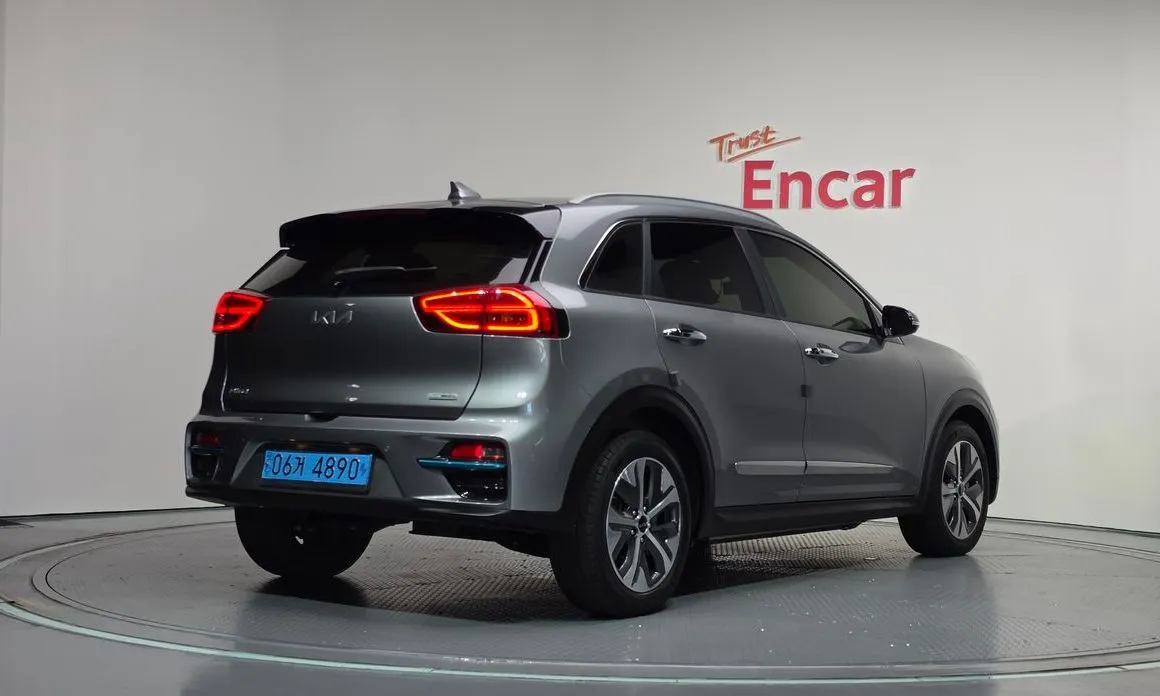 Kia Niro — фото 2