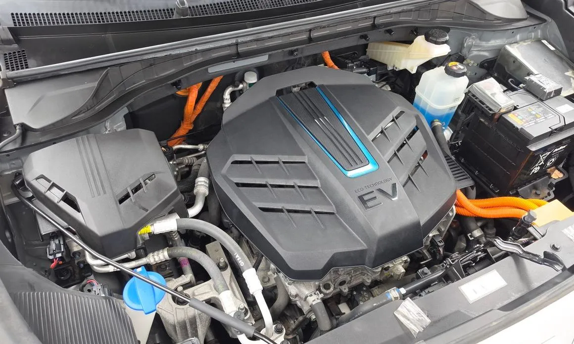 Kia Niro — фото 10