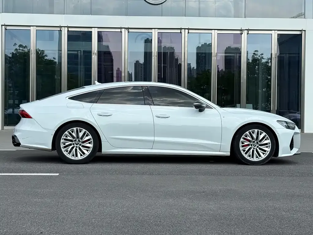 Audi A7 — фото 4
