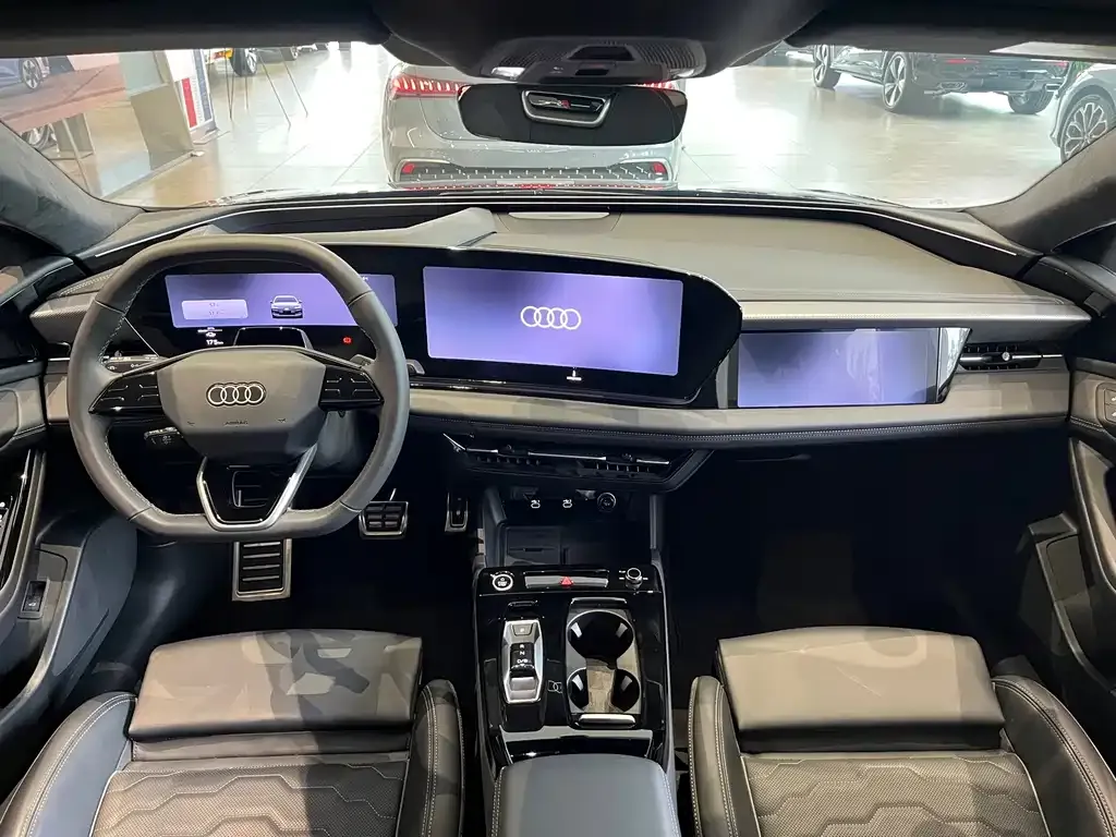 Audi A6L e-tron — фото 7
