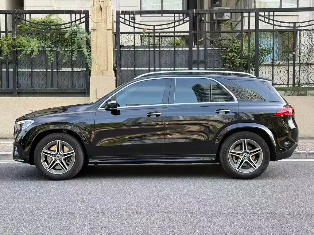 Mercedes-Benz GLE (Import) — фото 10