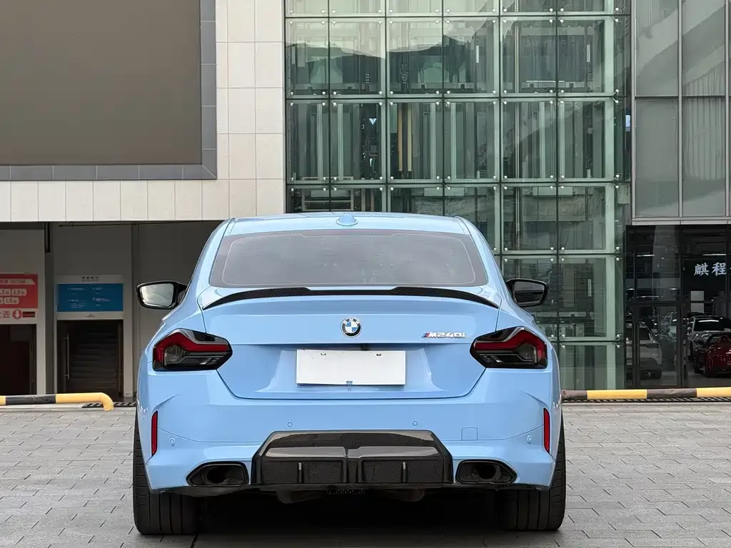 BMW M240i — фото 6