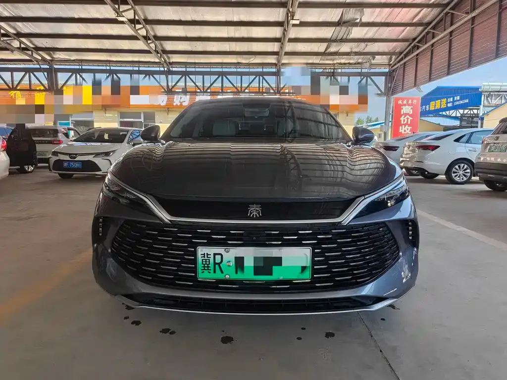 BYD Qin L — фото 9