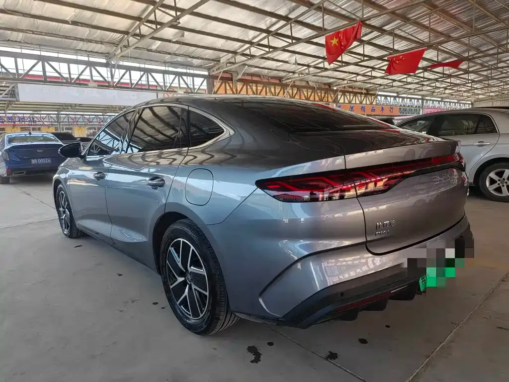 BYD Qin L — фото 6