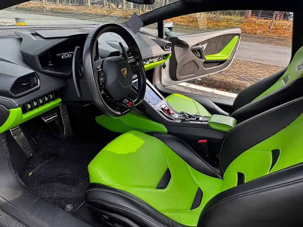 Lamborghini Huracan — фото 2