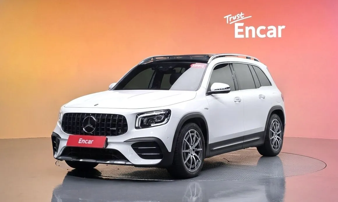 Mercedes-Benz GLB-Class — фото 1