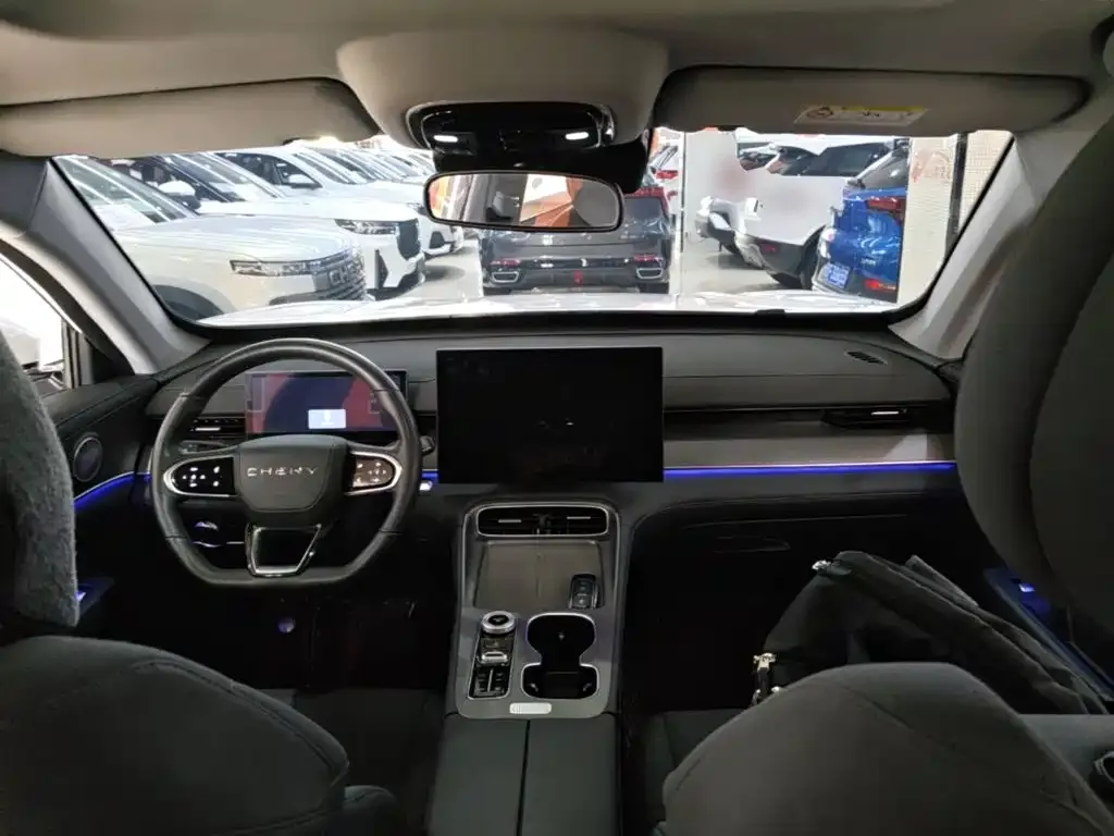 Chery Tiggo 8 PLUS — фото 8