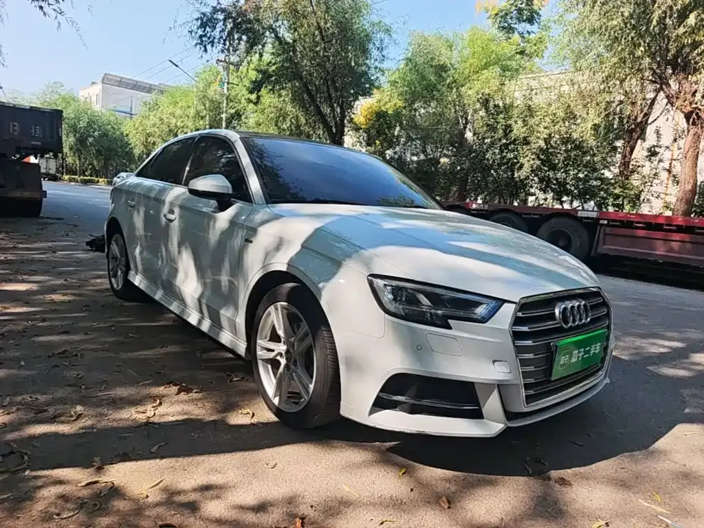 Audi A3 — фото 9