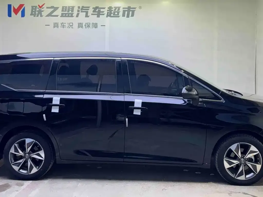 GAC Motor Trumpchi M6 — фото 6