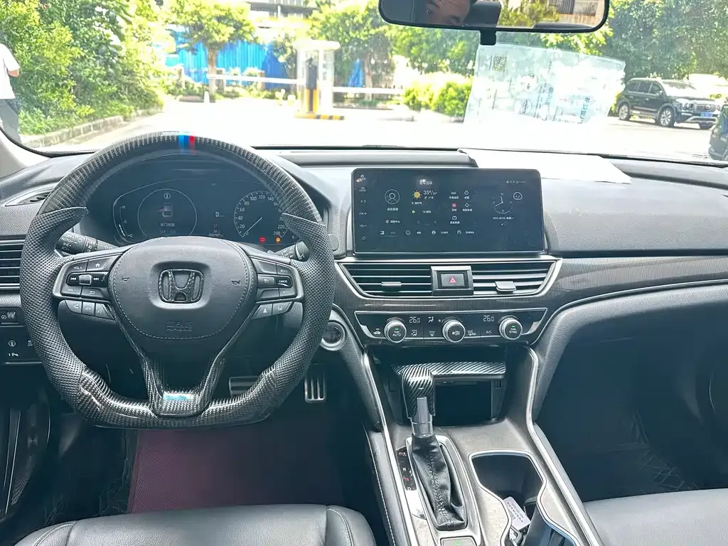 Honda Accord — фото 5