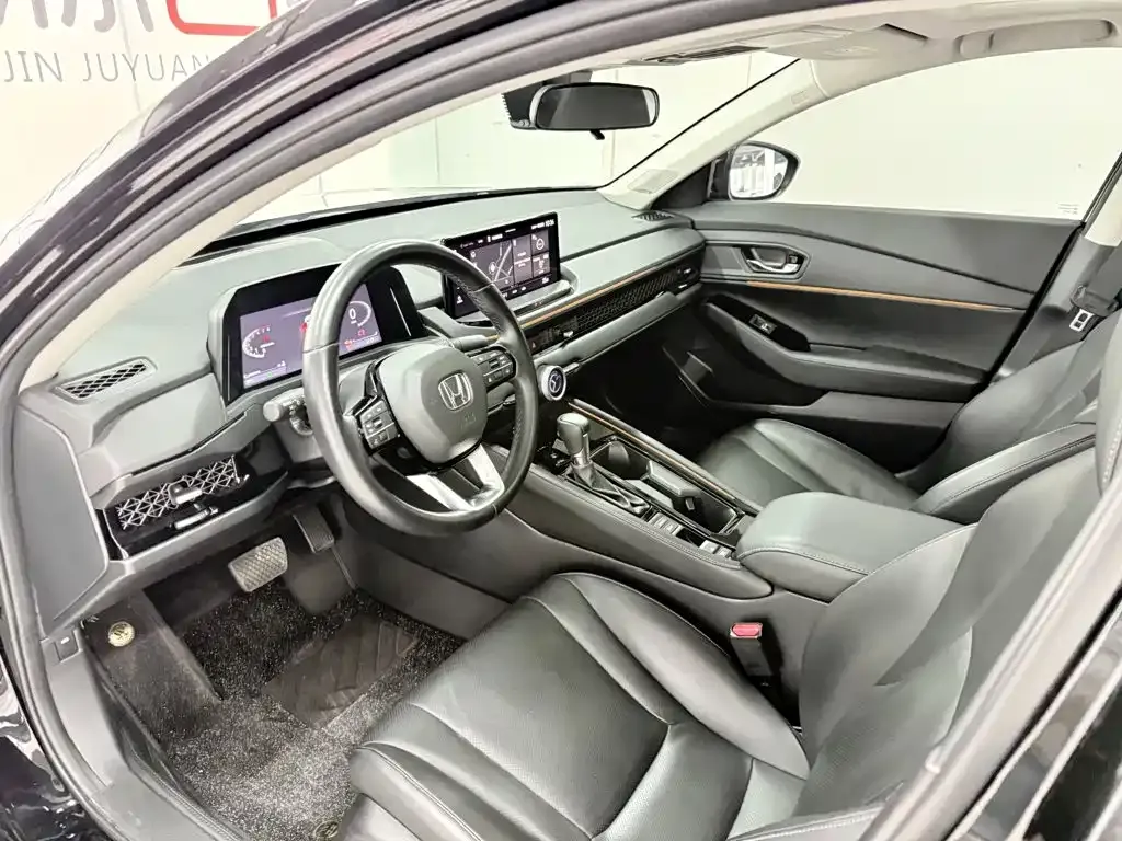 Honda Accord — фото 5