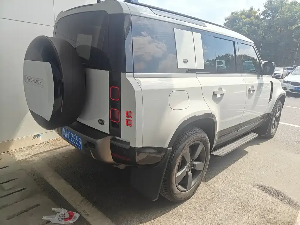 Land Rover Defender — фото 4