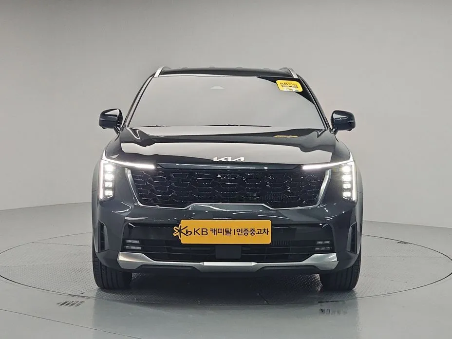 Kia Sorento — фото 1