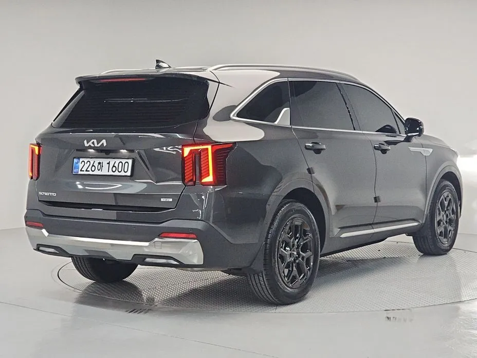 Kia Sorento — фото 2