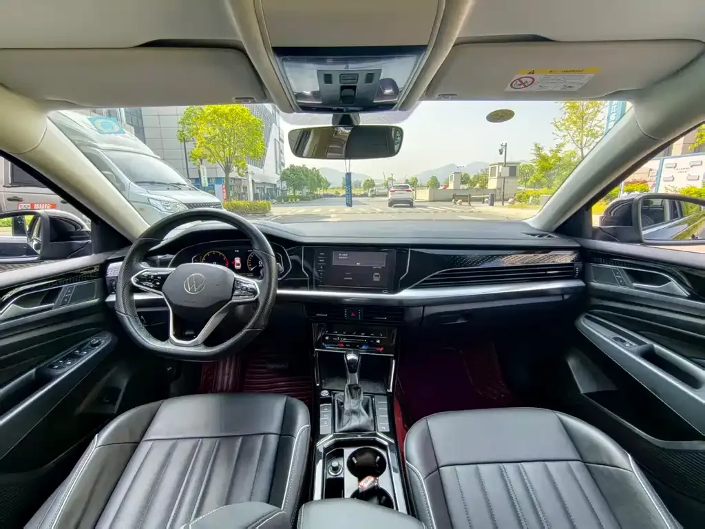 Volkswagen Passat — фото 6