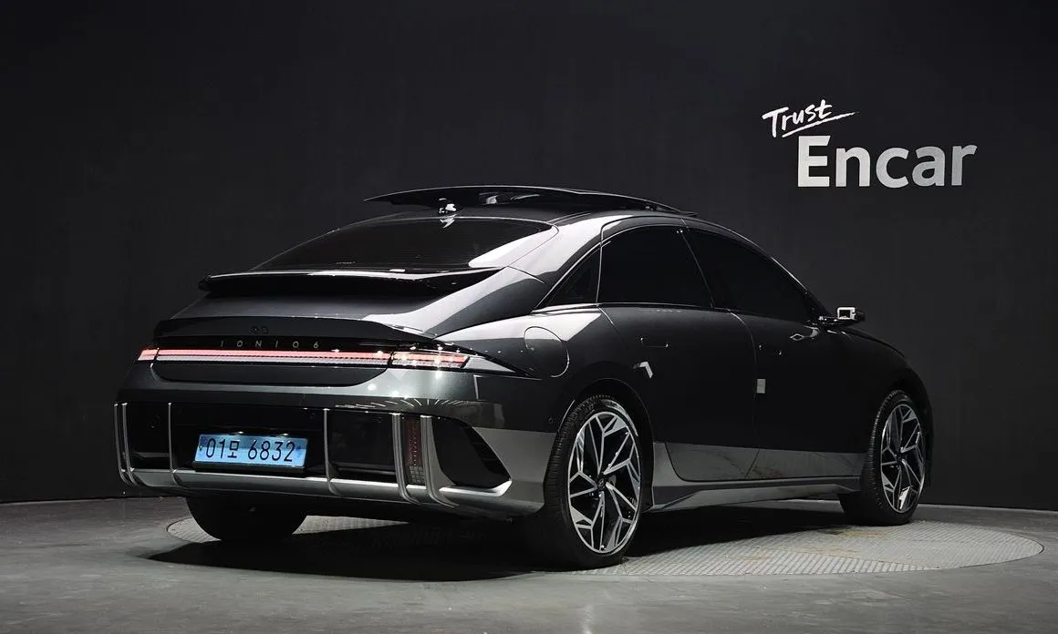 Hyundai Ioniq6 — фото 2
