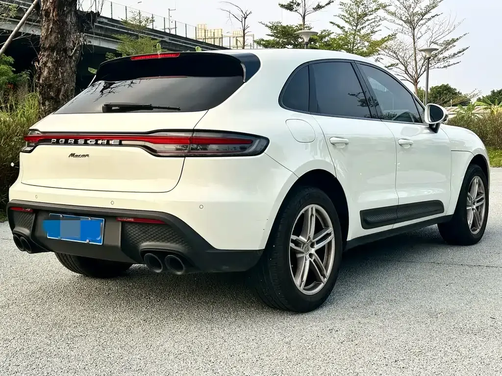 Porsche Macan — фото 8