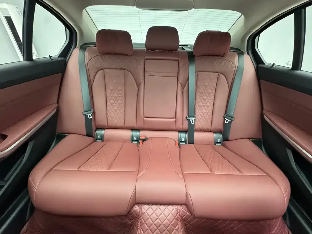 BMW 3 Series — фото 10