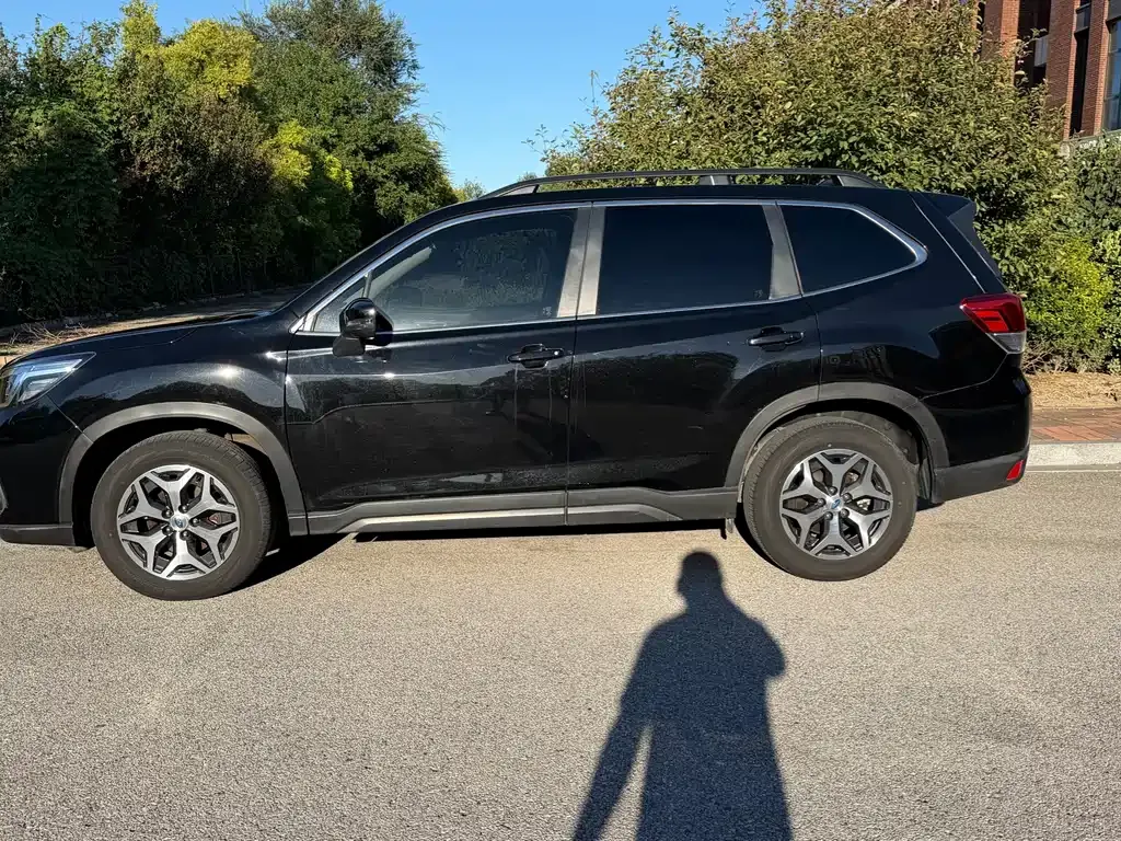 Subaru Forester — фото 10