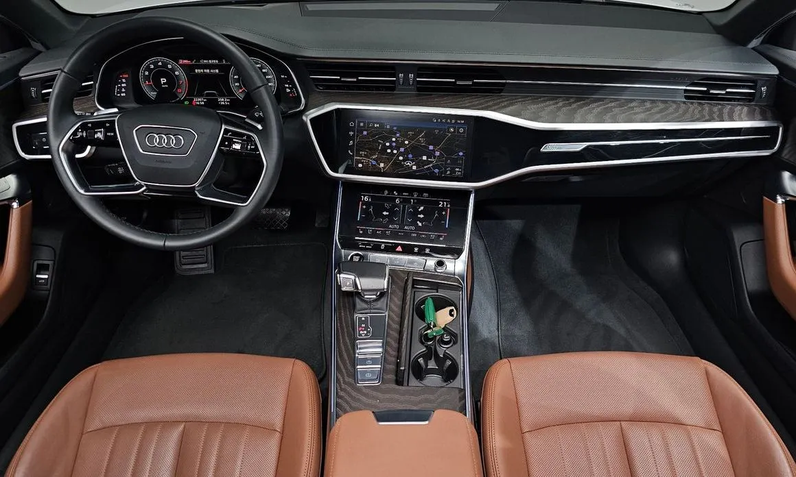 Audi A6 — фото 10