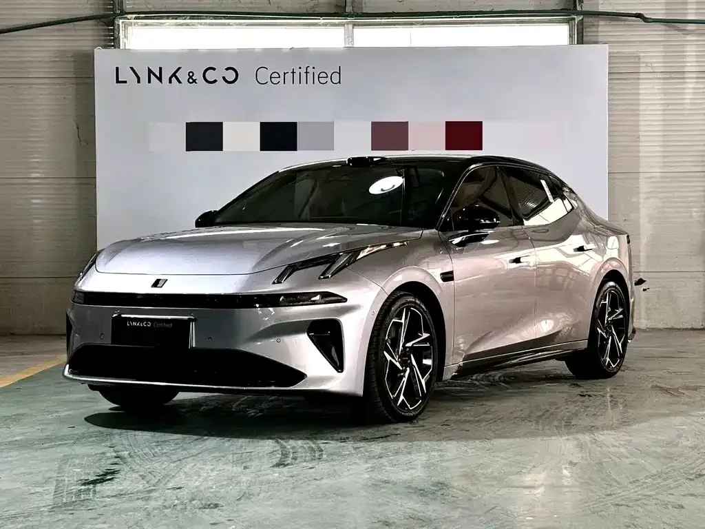 Lynk & Co 07 EM-P — фото 1
